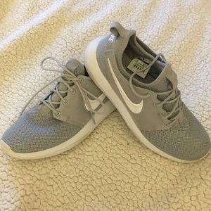 Nike Trainers in Grey